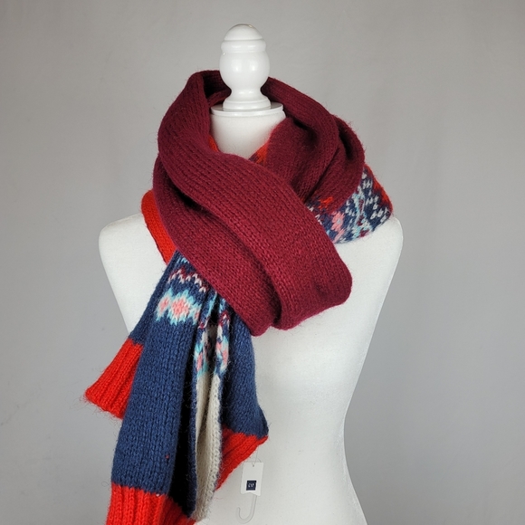 GAP Accessories - NWT Gap scarf large long red scarf